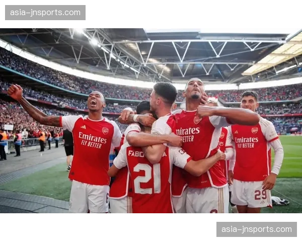 数据模型显示:曼城客场击败阿森纳的概率升至58%,夺冠前景明朗 数据模型显示:曼城客场击败阿森纳的概率升至58%,夺冠前景明朗