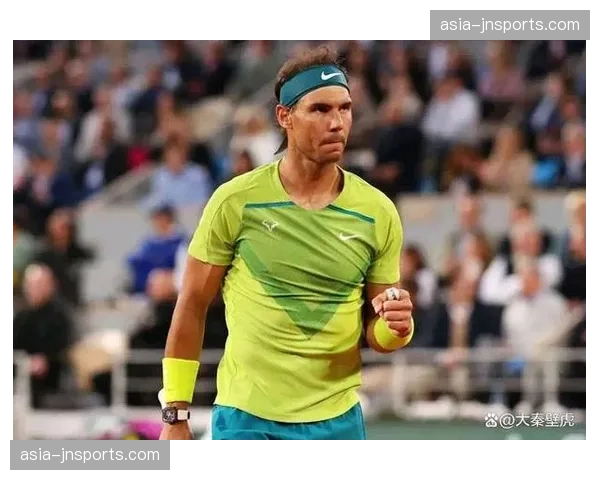 感人一幕:法国车手赛前热身意外受伤,对手主动分享备用零件 感人一幕:法国车手赛前热身意外受伤,对手主动分享备用零件